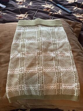 Lulu's Olive Green and Cream Knit Pencil Skirt